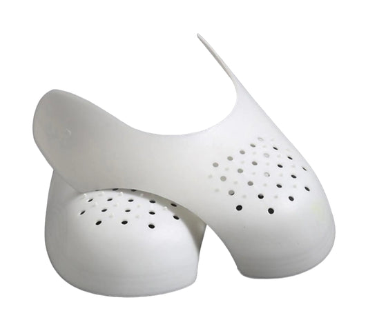 SNEAKER SHIELD